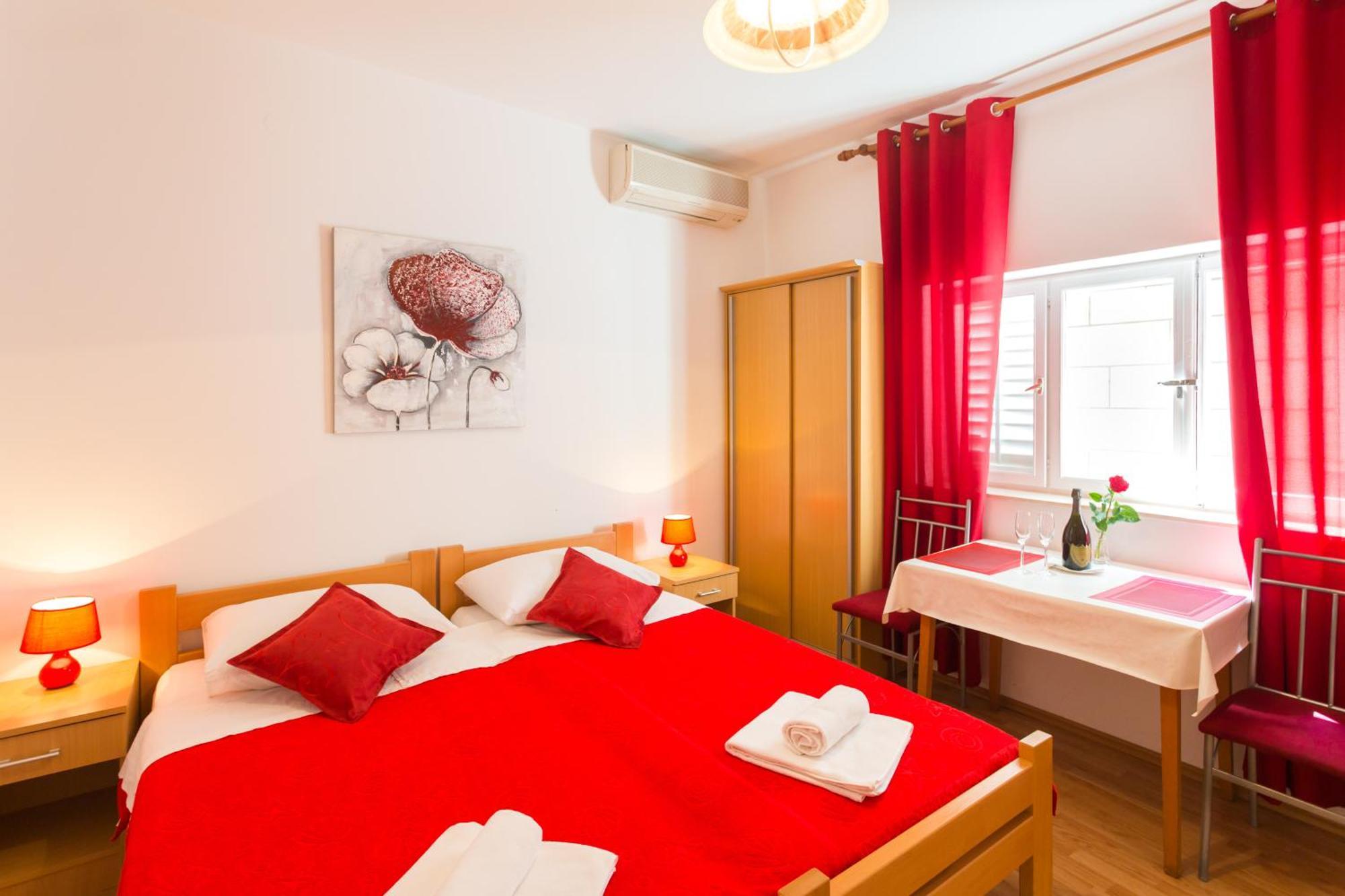Apartments Afrodita Dubrovnik Bagian luar foto