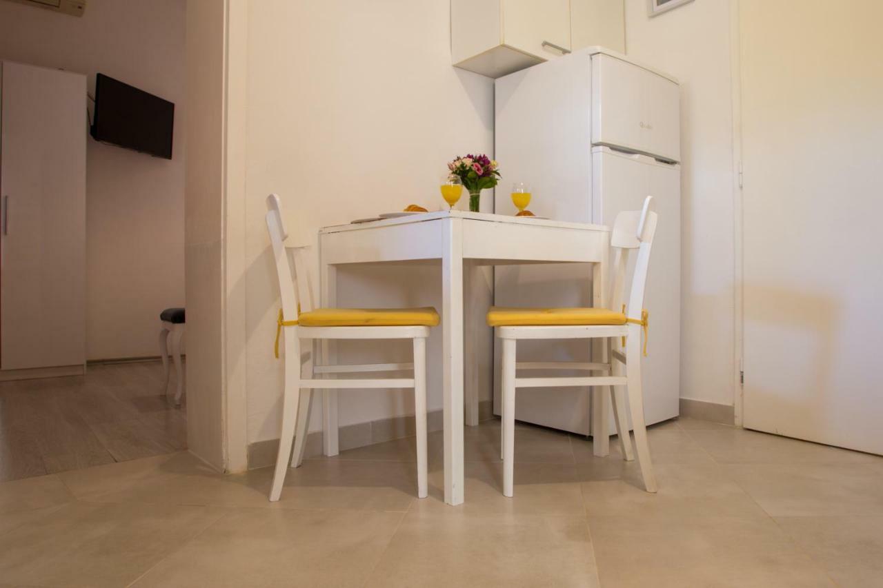 Apartments Afrodita Dubrovnik Bagian luar foto